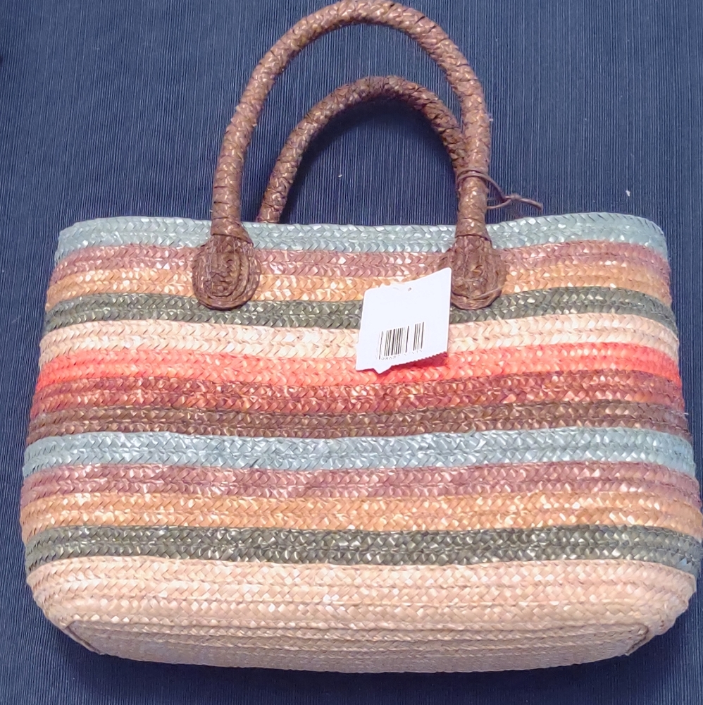 Liz Claiborne basket weave satchel